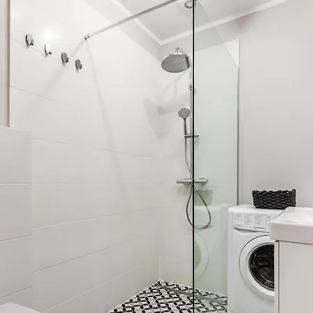 Apartment Hello Modern Hallera